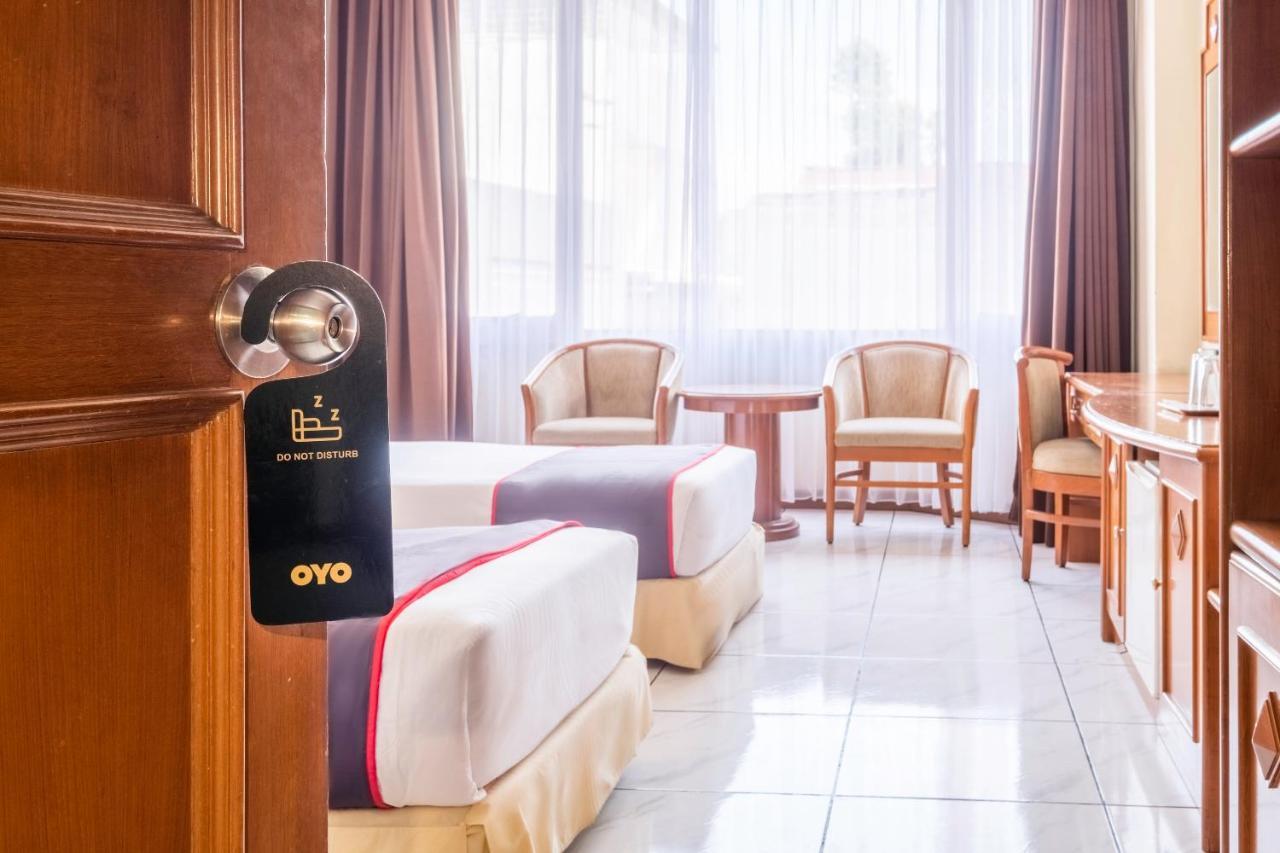 Collection O 25 Hotel Baltika Bandung Ngoại thất bức ảnh